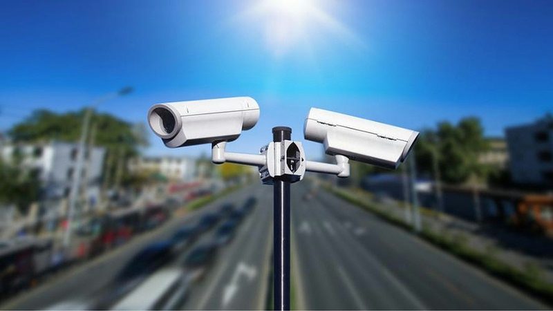 红外夜视距离100米，远程监控摄像头如何选？**
